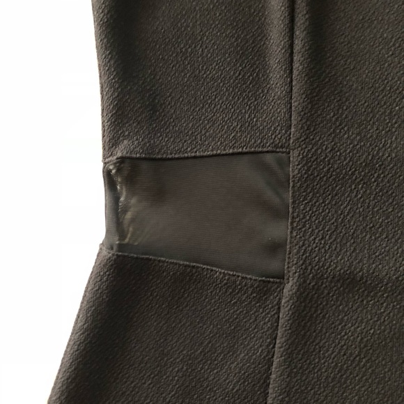 LBD with Mesh Inserts - Picture 2 of 6